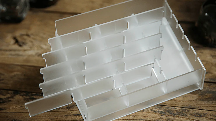 18 Deck Acrylic Playing Card Display - Image 3
