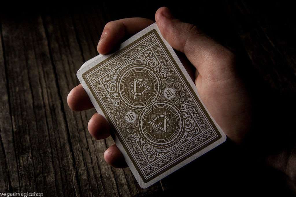 Artisan White Playing Cards USPCC - Image 4
