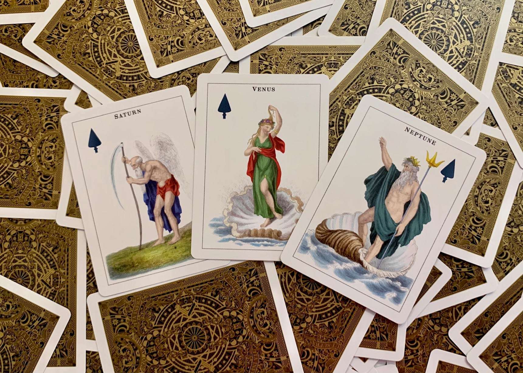 Astronomical Gilded Playing Cards USPCC - Image 5