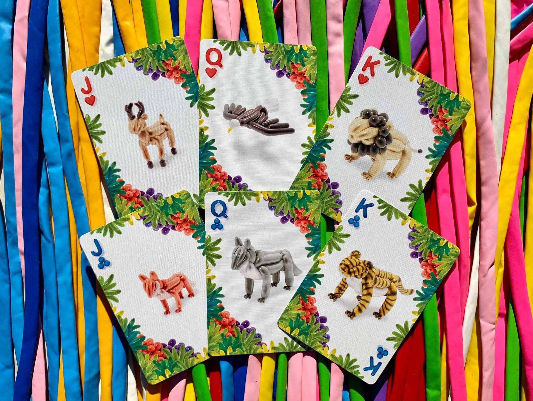 Balloon Jungle Gilded Bicycle Playing Cards - Image 8