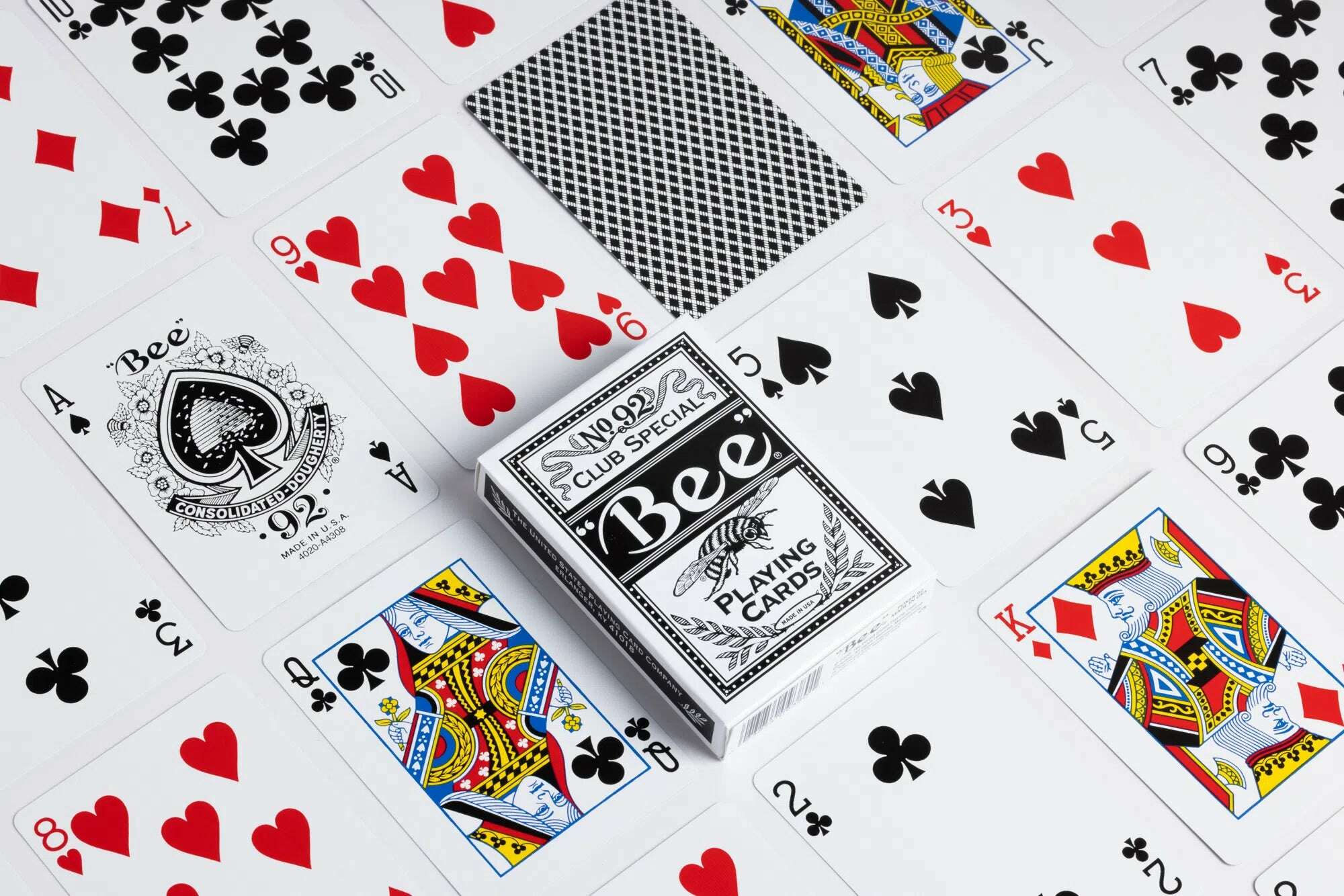 Bee Signature Black Playing Cards - Image 2