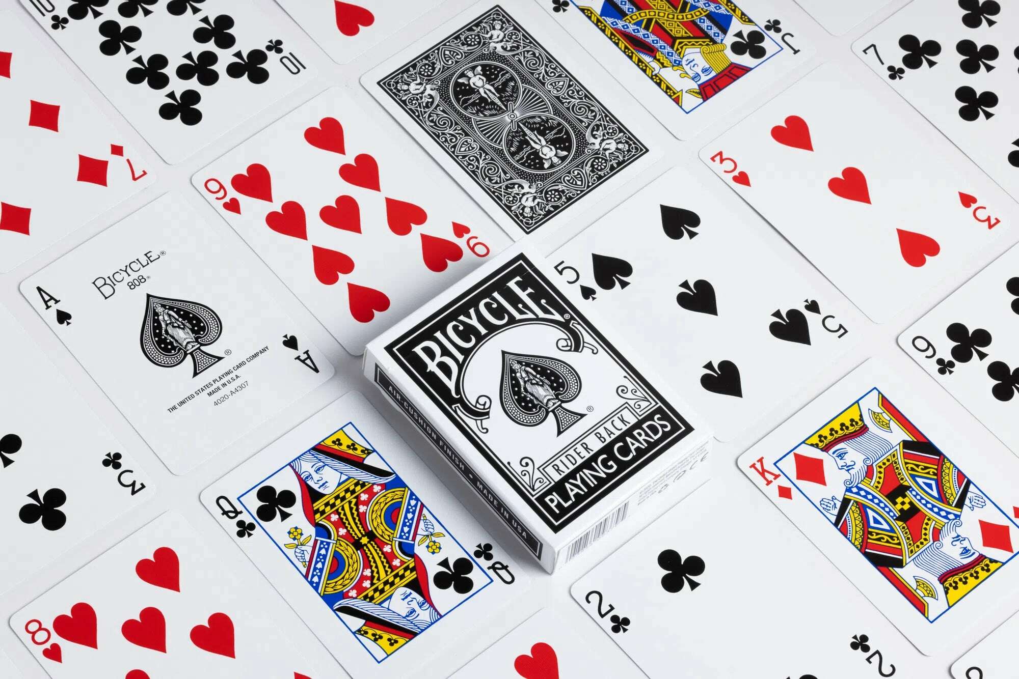 Bicycle Signature Black Playing Cards - Image 2