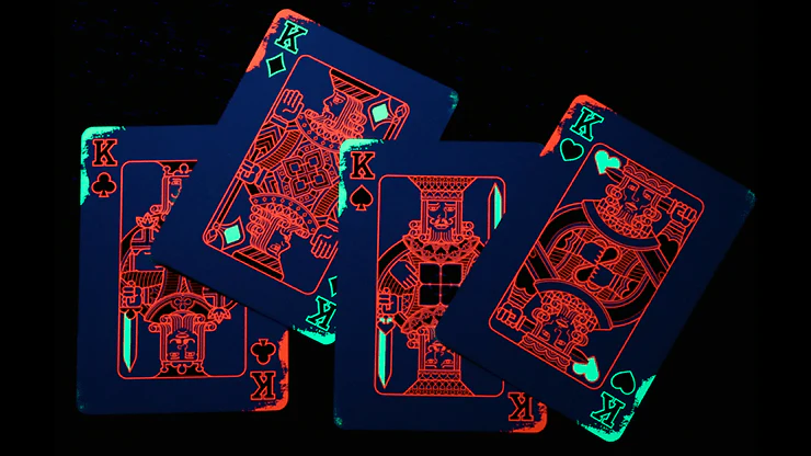 Chris Cards GLOW v2 Playing Cards - Image 3