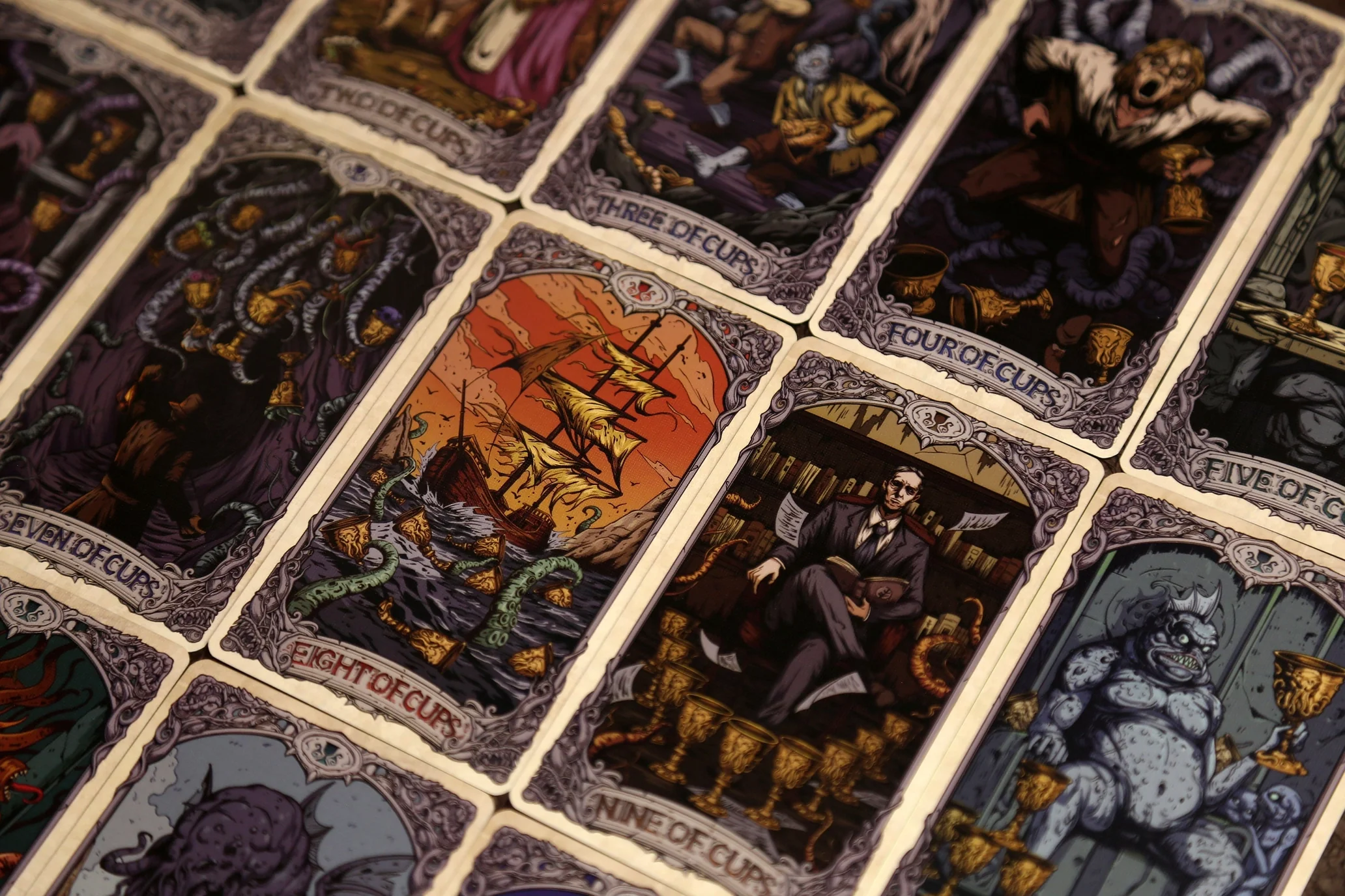 Cthulhu Mythos Comicology (Old Whispers) Tarot - Image 5