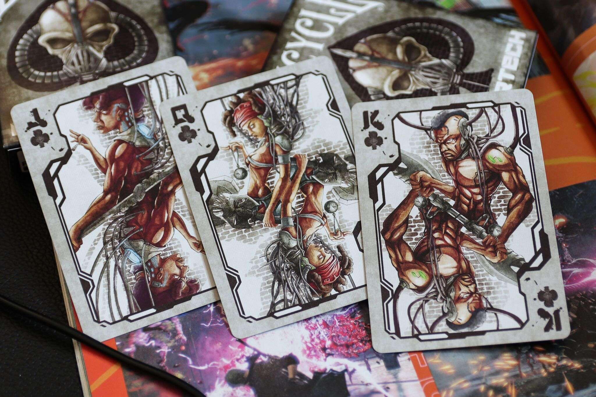 Cybertech Silver Gilded Bicycle Playing Cards - Image 7