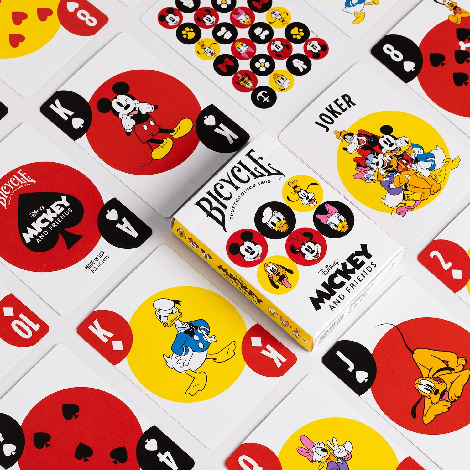 Disney Mickey & Friends Playing Cards by Bicycle – A Deck Full of Friendship & Fun! - Image 3