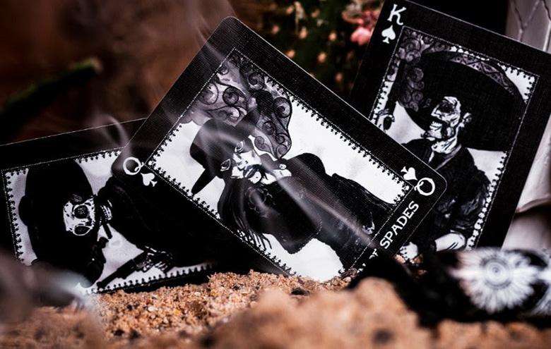 Disparos Tequila Black Playing Cards USPCC - Image 2