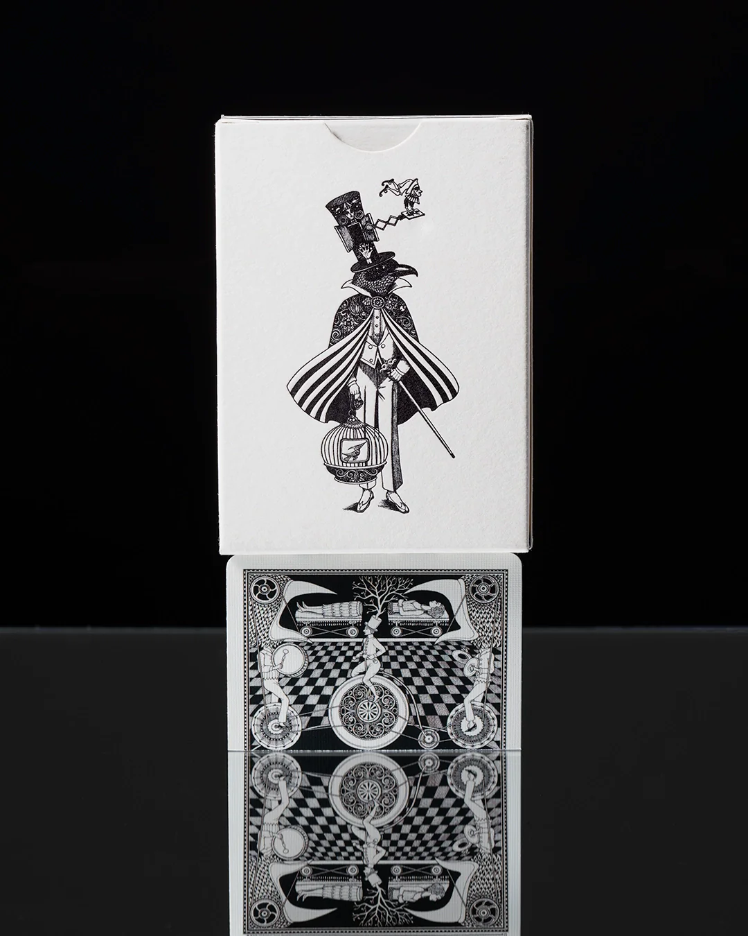 Fantastique Playing Cards - Image 6