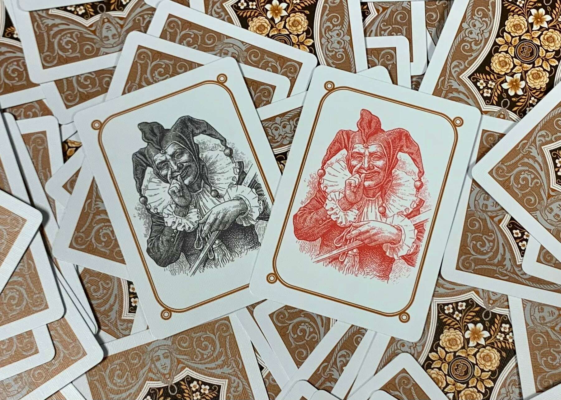 Four Continents Copper Playing Cards USPCC - Image 4