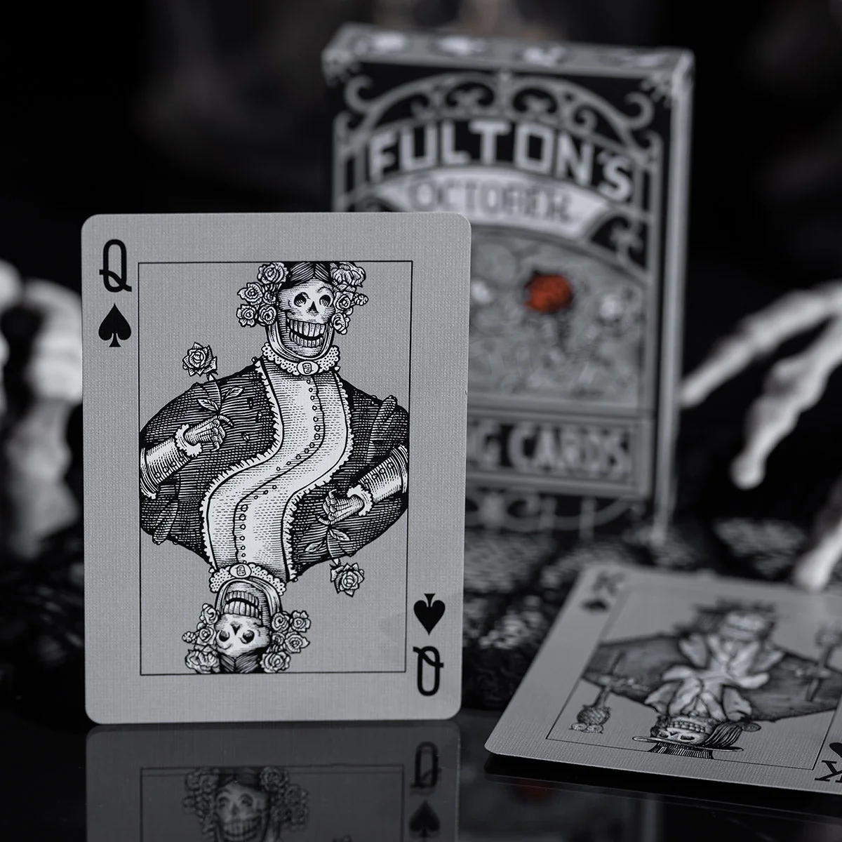 Fultons October Tombstone Grey Halloween Playing Cards - Image 11