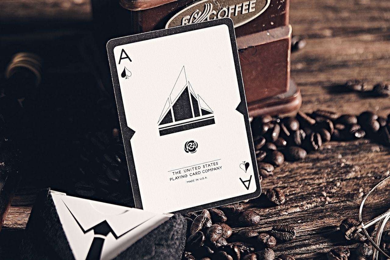 Gentleman Playing Cards USPCC - Image 5