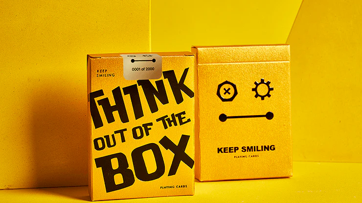 Keep Smiling Pearl Gold v2 Playing Cards MPC - Image 2