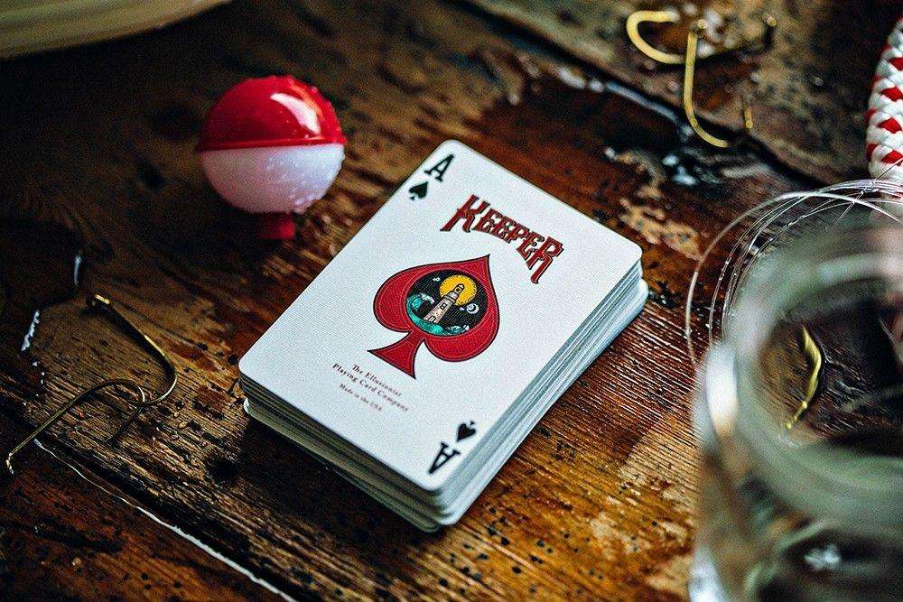 Keeper v2 Red Marked Playing Cards Cartamundi - Image 6