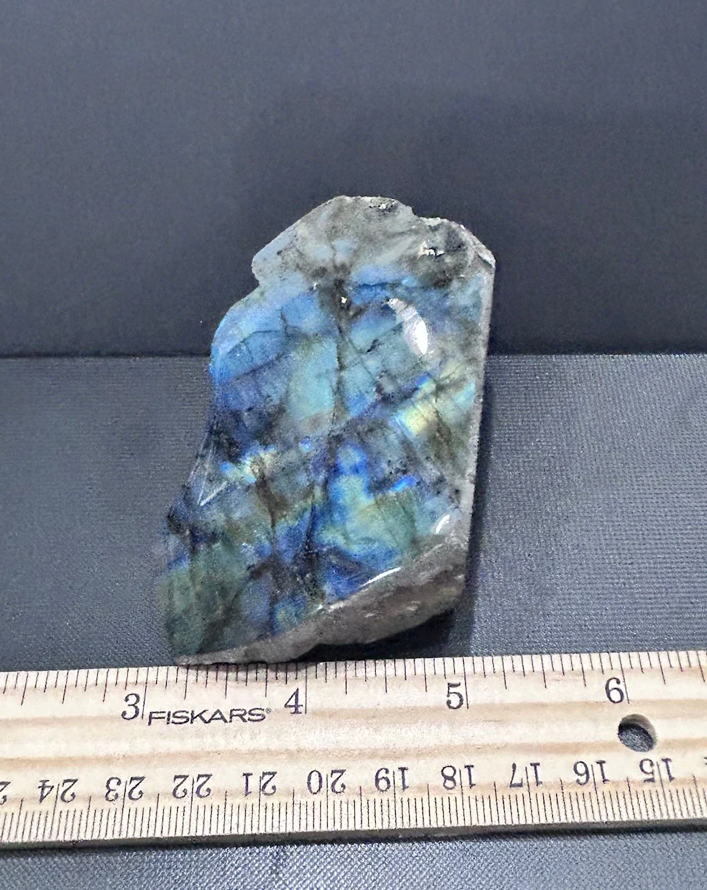Labradorite Stone - Image 3