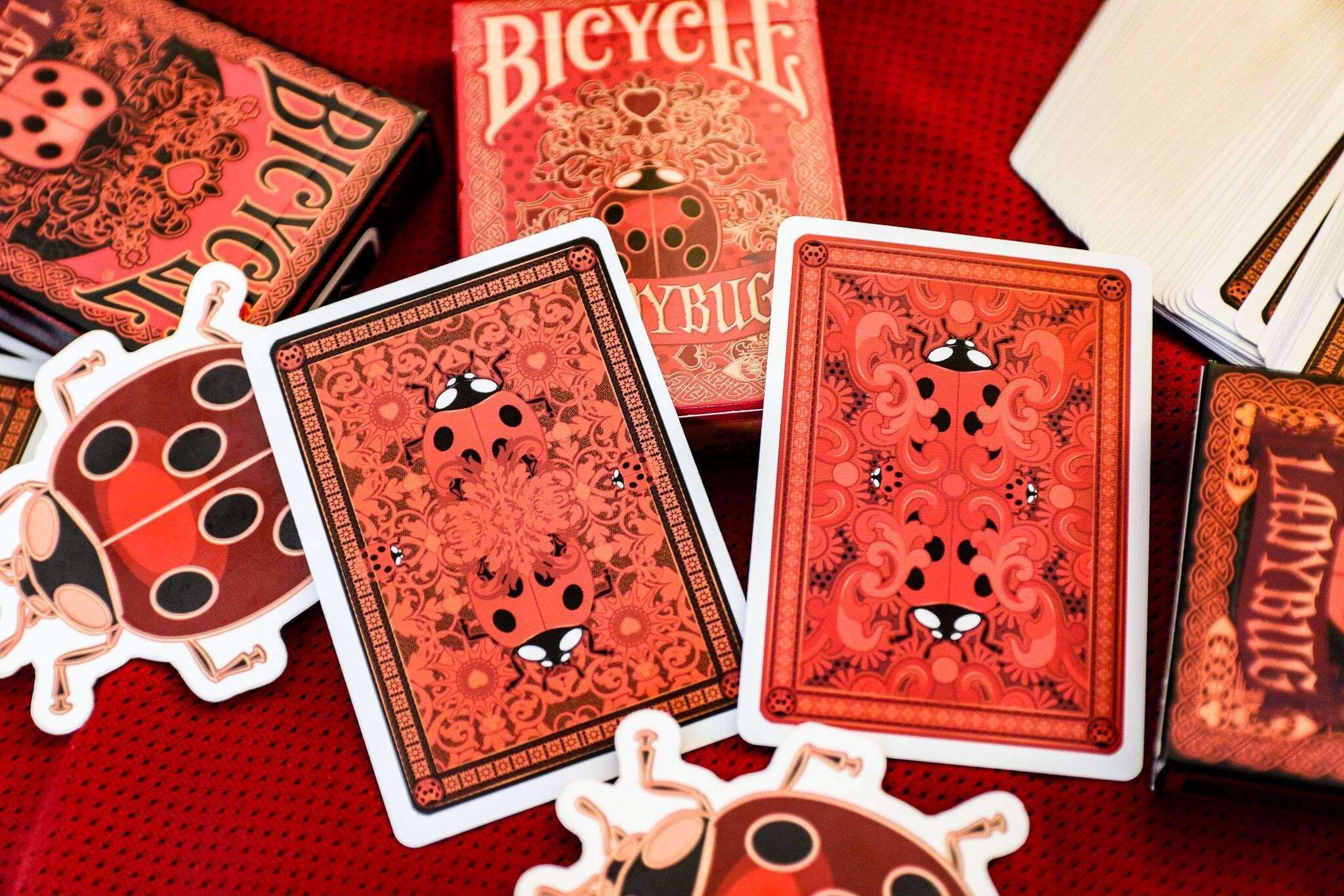 Ladybug Bicycle Gilded Playing Cards - Image 12