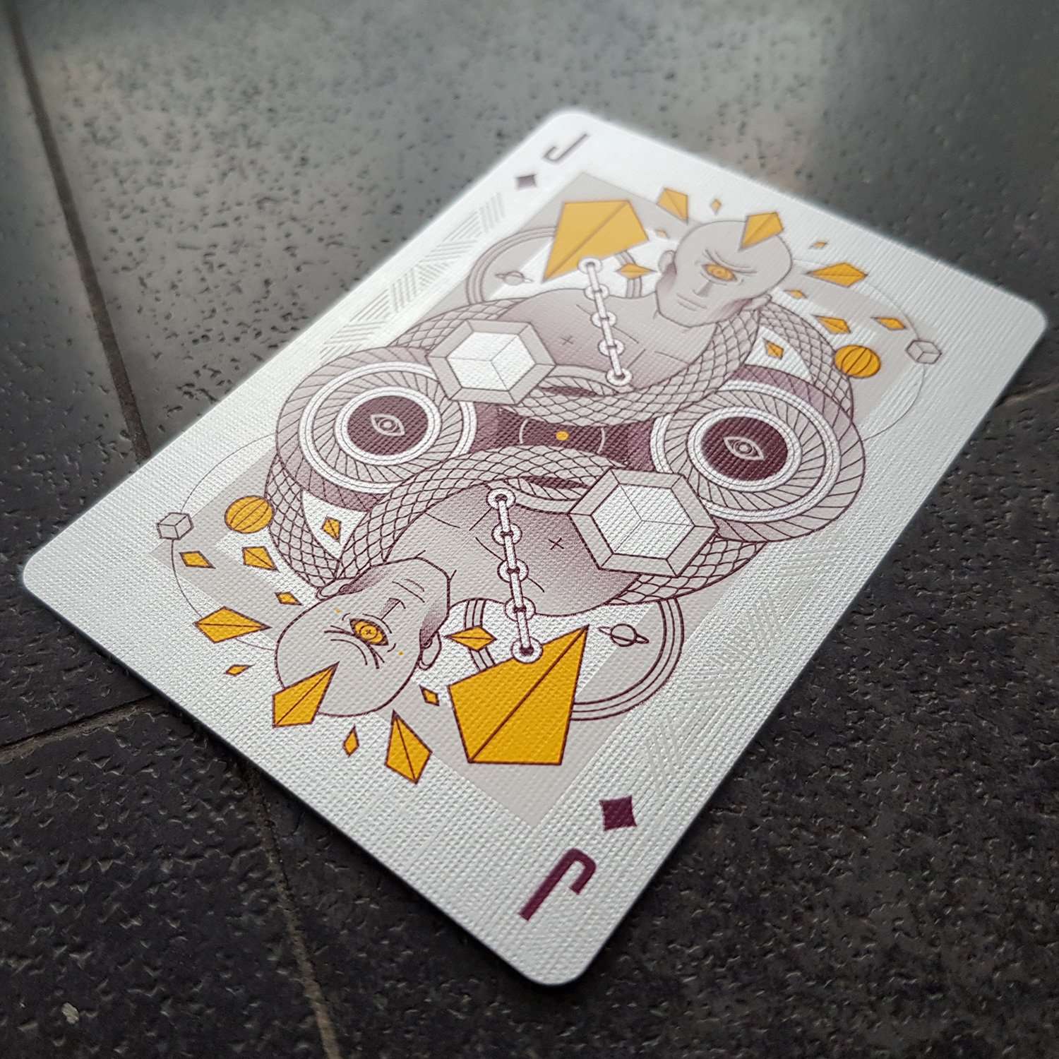 Monolith White Playing Cards USPCC - Image 4