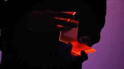 Neon Red Deck - Image 3