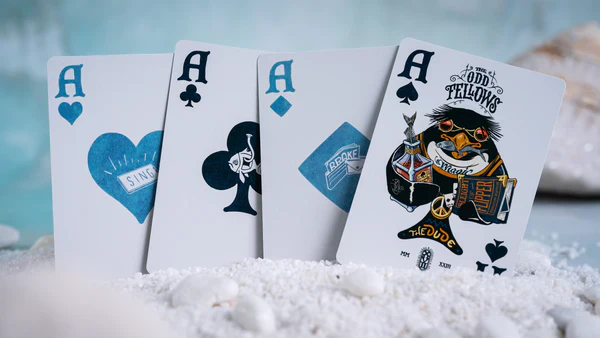 Odd Fellows Playing Cards The Dude - Golden Snowflake Edition - Image 4