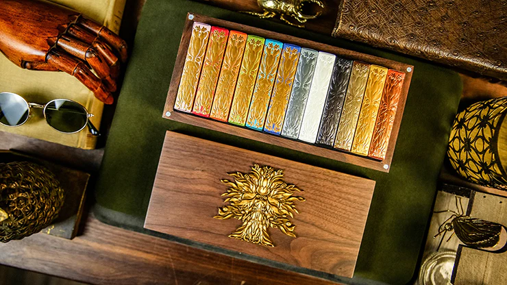 Rebirth Walnut Collector's Box Set Playing Cards - Image 2