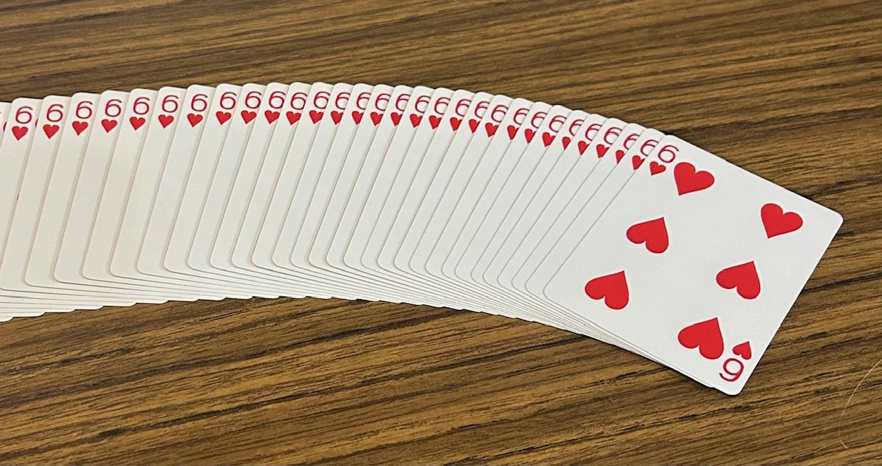 Red One-Way Forcing Deck - 6 of Hearts - Image 2