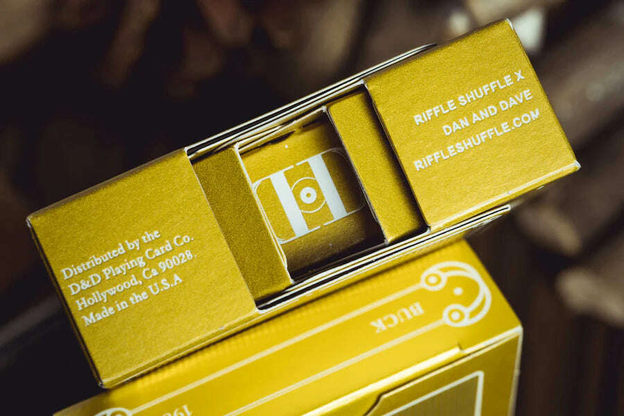 Smoke & Mirrors v9 Gold Deluxe Playing Cards USPCC - Image 2
