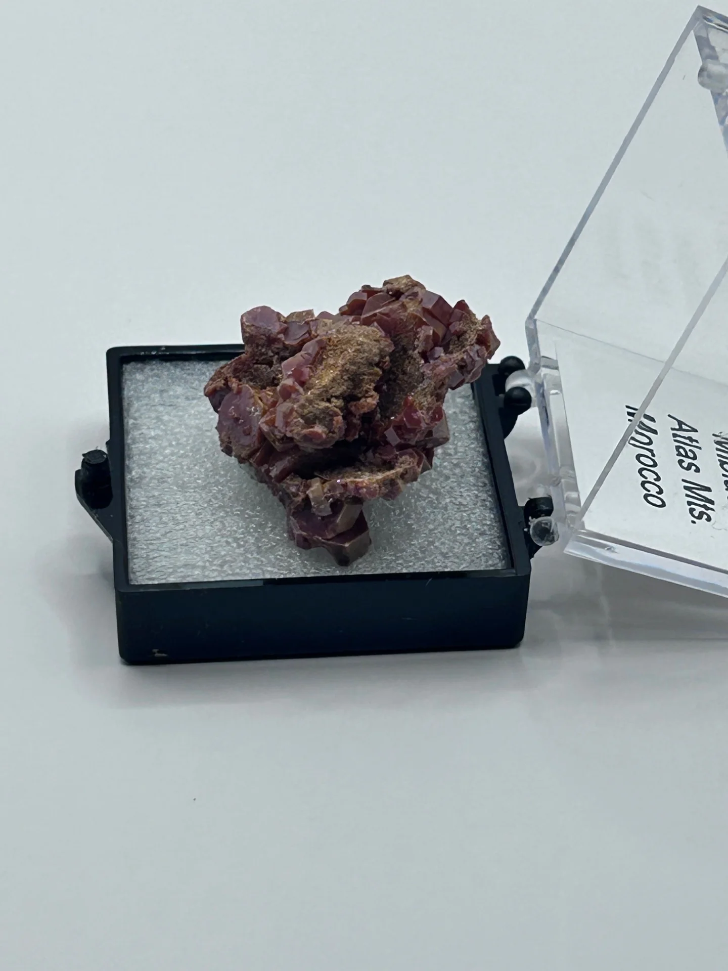 Vanadinite - Image 4