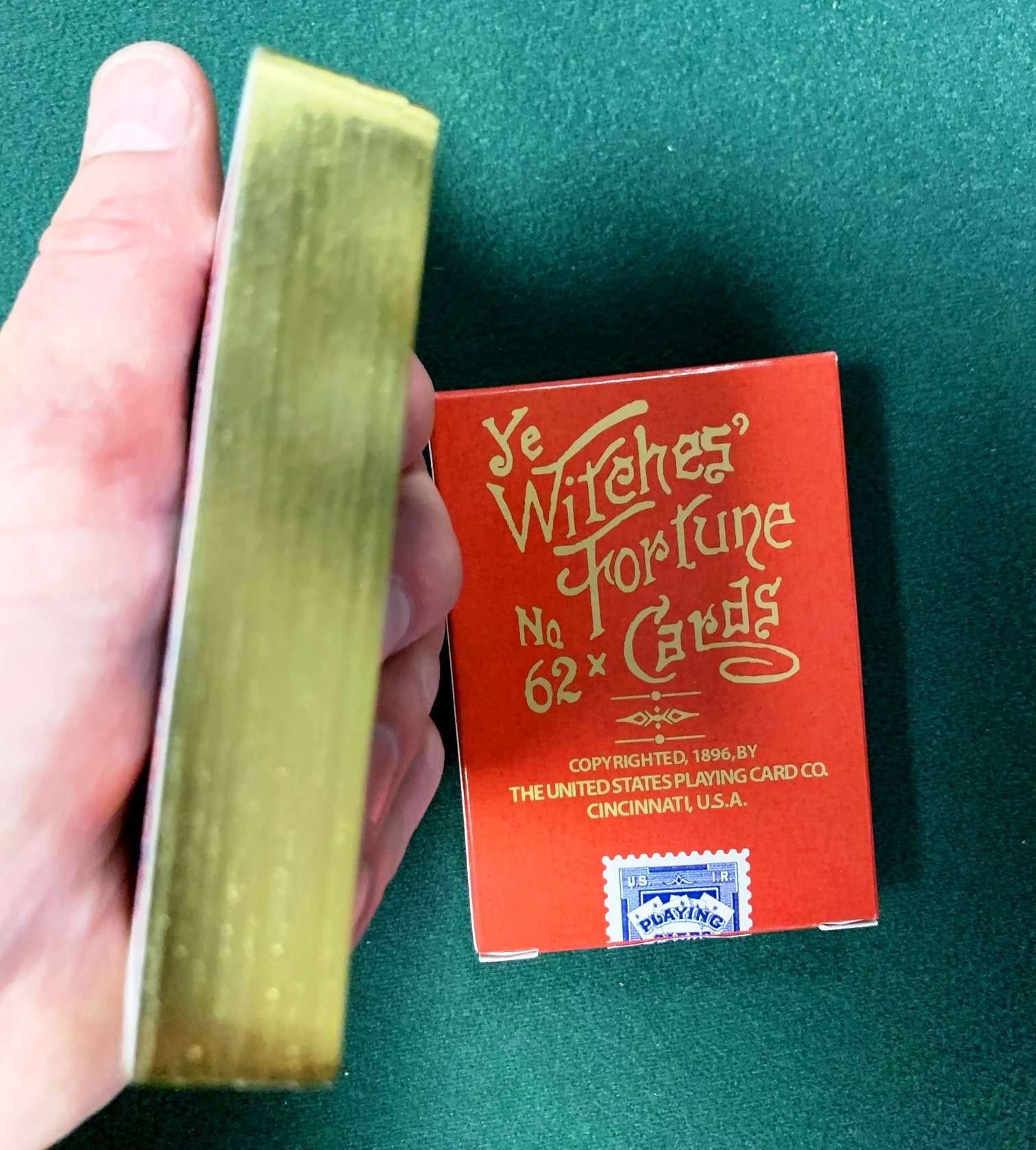 Ye Witches’ Gilded Fortune Cards USPCC - Image 4