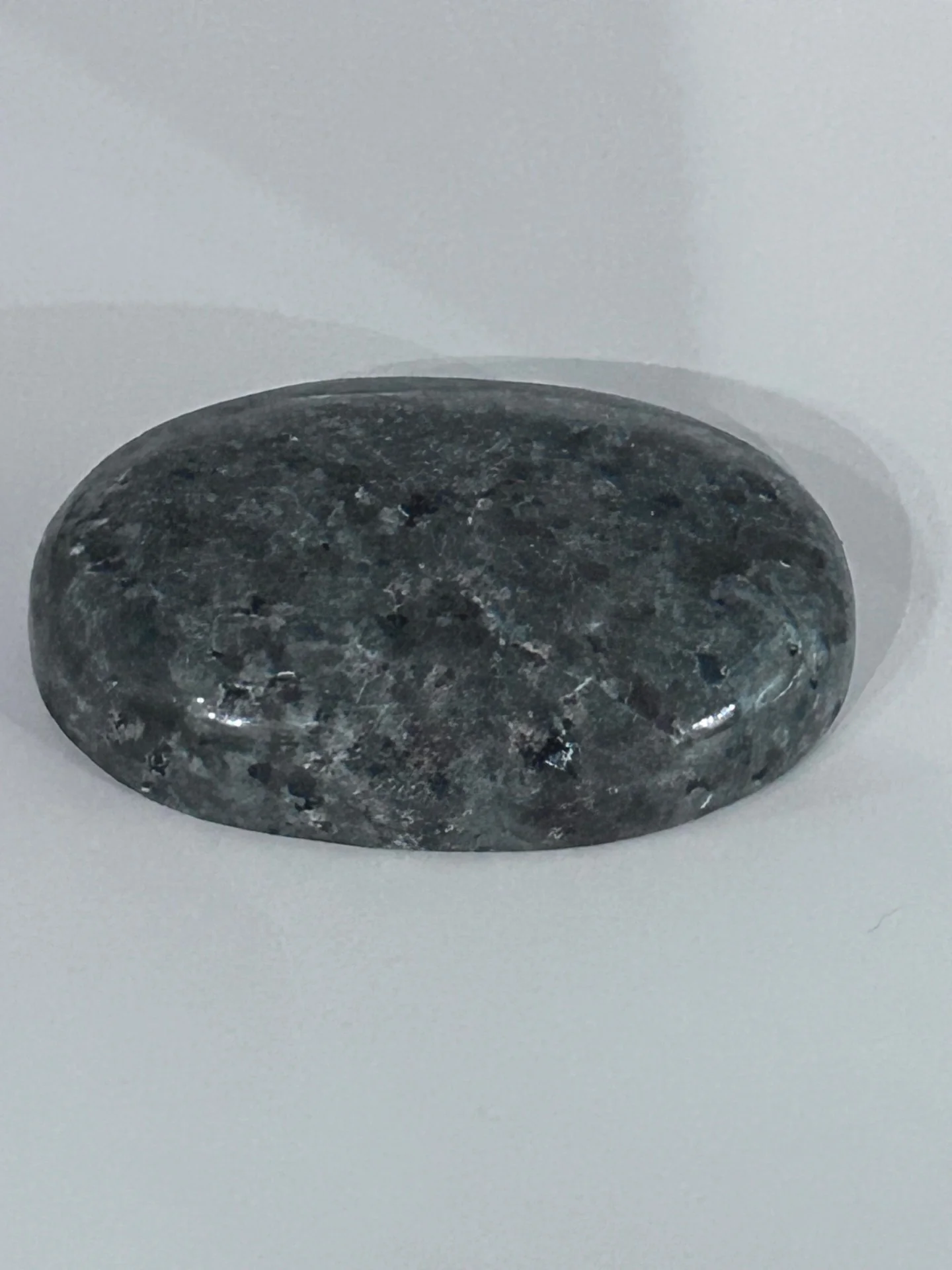 Yooperlite (Syenite with Sodalite) Palm Stone - Image 3